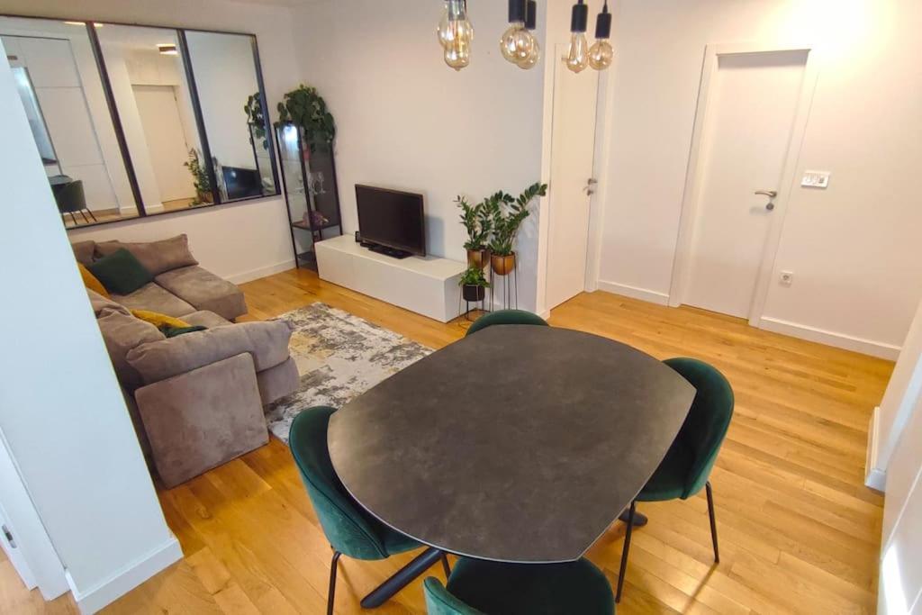 Apartment Elena Zadar Bagian luar foto