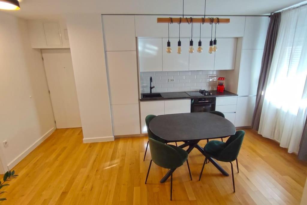 Apartment Elena Zadar Bagian luar foto